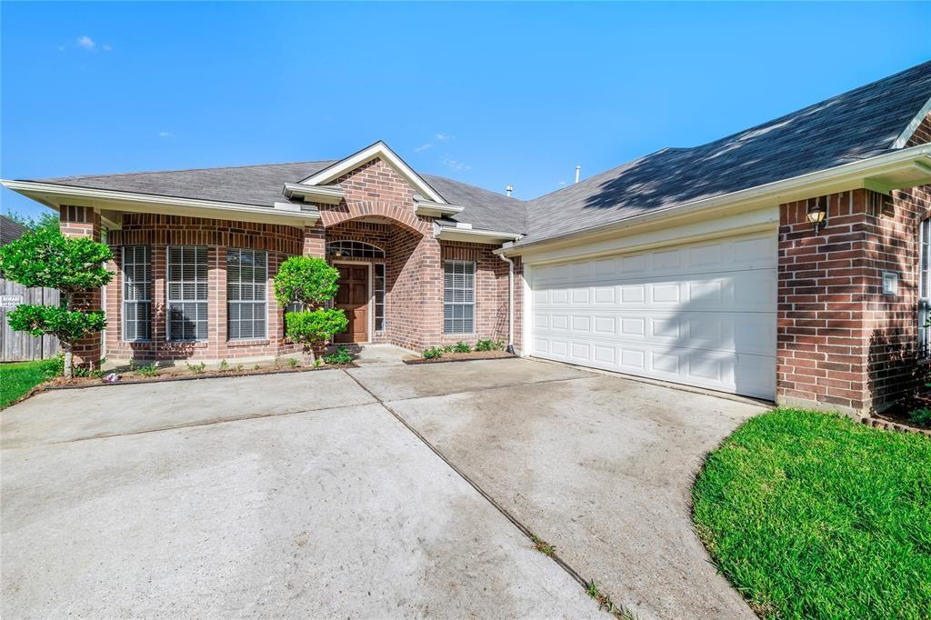 Photo of 19211 Caribou Ridge Drive, Tomball, TX 77375 (MLS # 9091556)