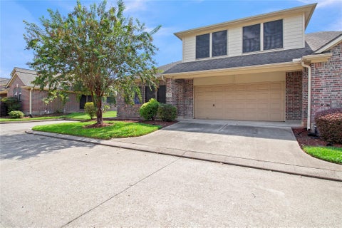 Photo of 1526 Village Townhome Drive, Pasadena, TX 77504 (MLS # 9866755)