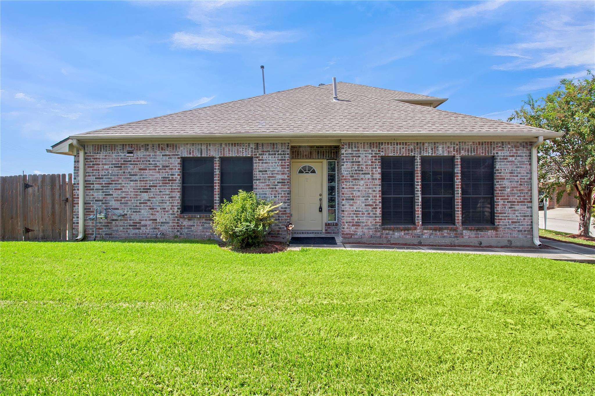 1526 Village Townhome Drive