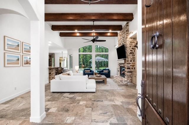 3810 Benders Lane