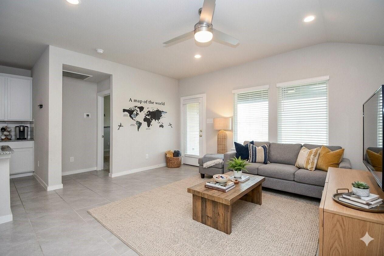 7422 Ramsgate Cliff Lane