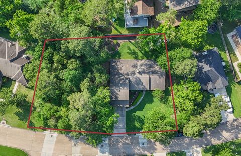 Photo of 11918 Thoreau Drive, Montgomery, TX 77356 (MLS # 96045898)