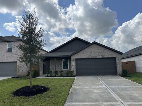 Photo of 2507 Night Emerald Drive, Rosharon, TX 77583 (MLS # 2269898)