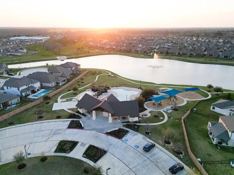 Tiny photo for 32326 Melbrooke Drive, Brookshire, TX 77423 (MLS # 92234024)