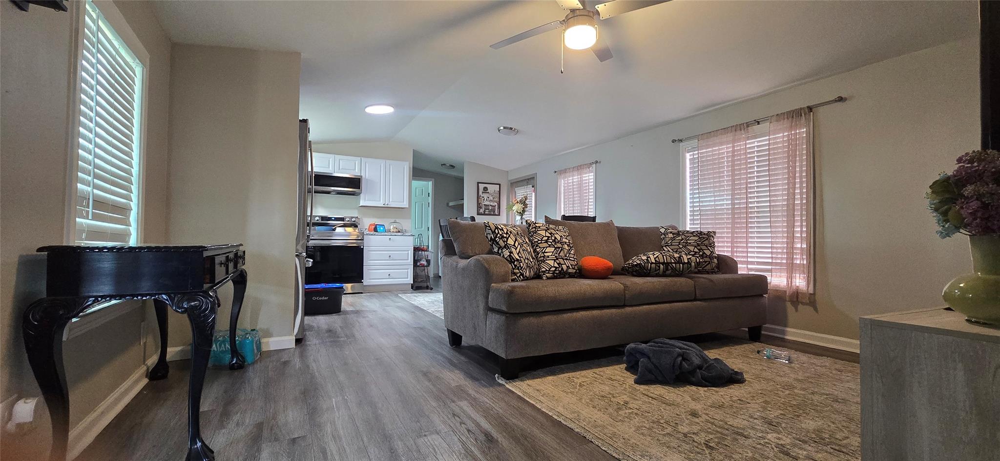 1011 Road 5603