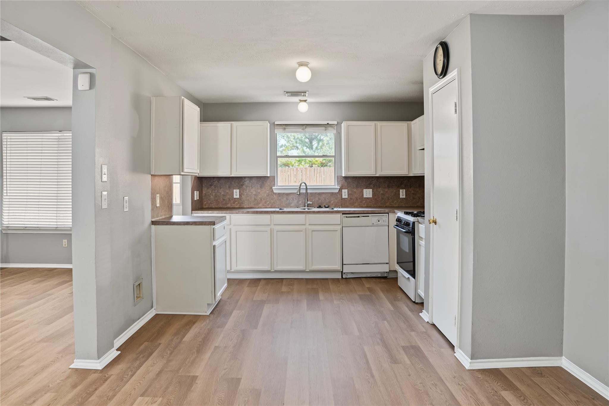 3907 Starbridge Pointe Lane