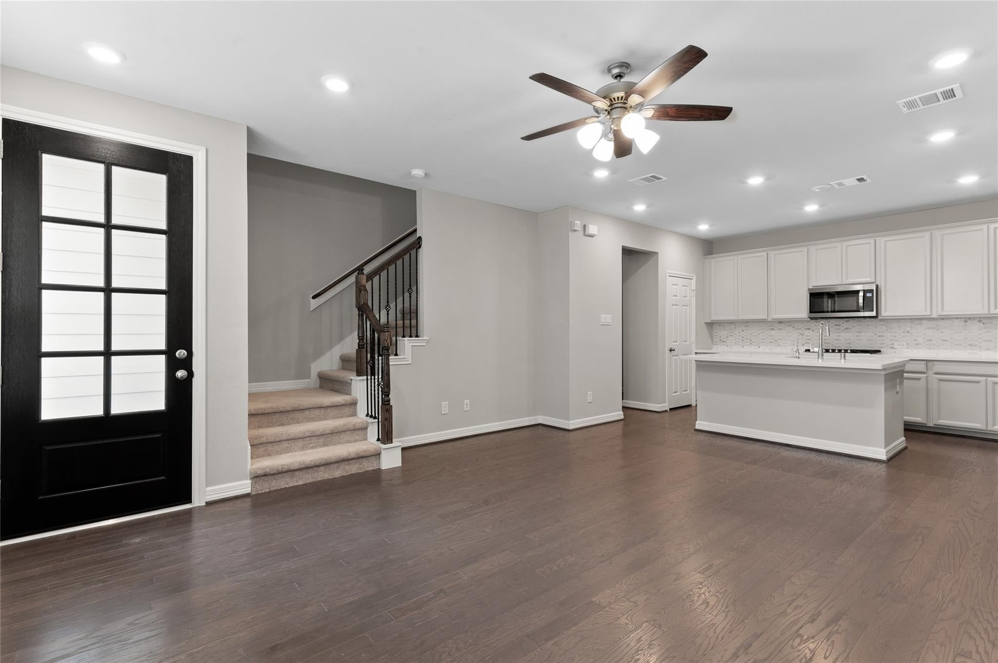 9511 Towne Lake Parkway