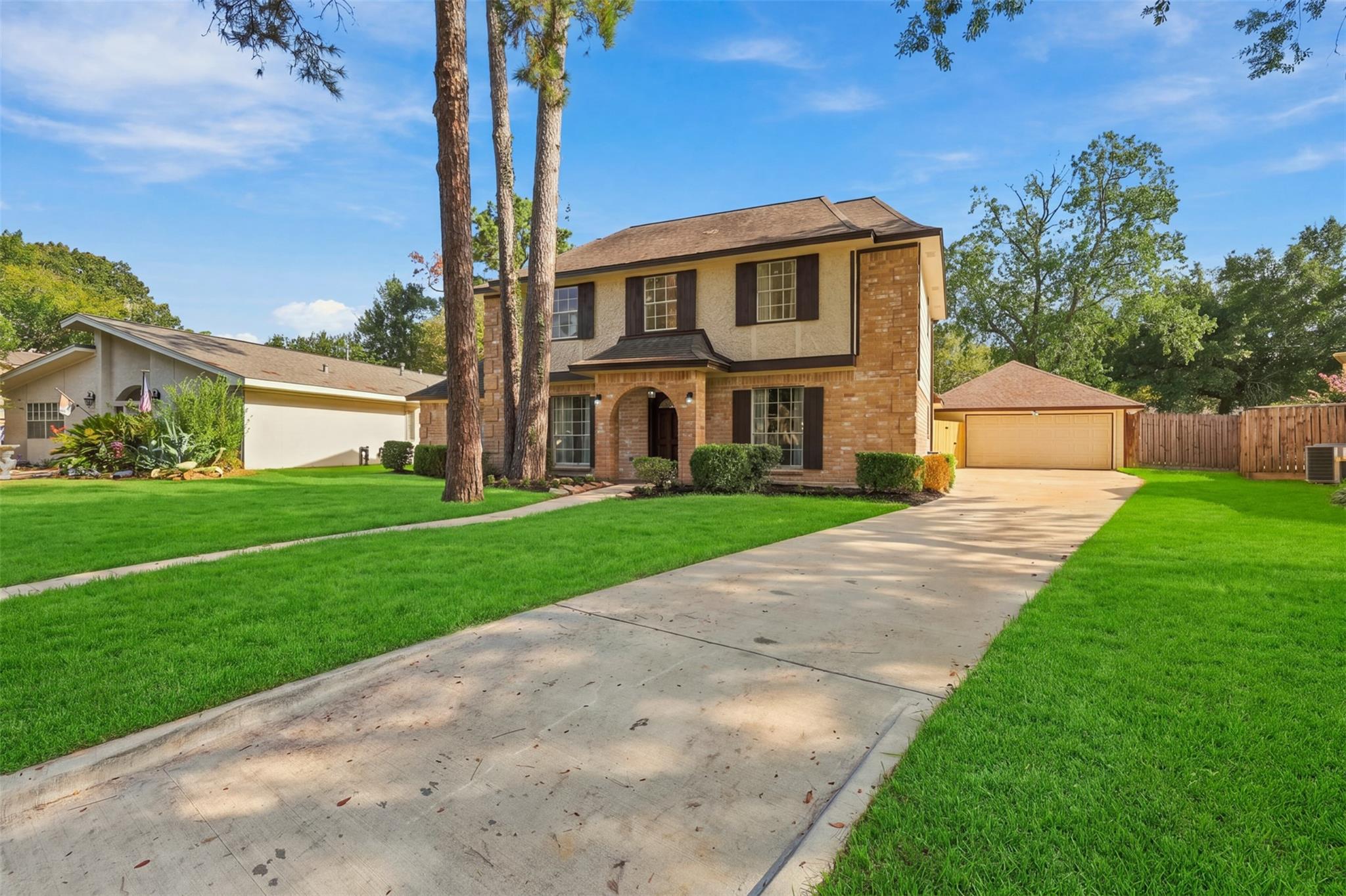 8119 Pine Green Lane