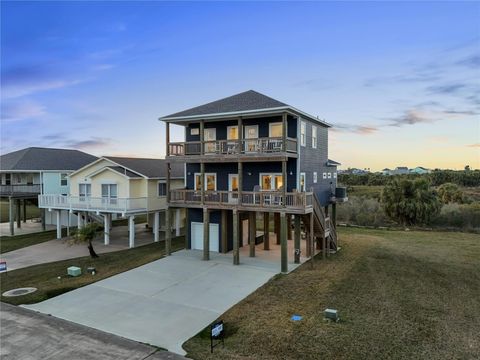 Photo of 22318 Vista Del Mar, Galveston, TX 77554 (MLS # 73545243)