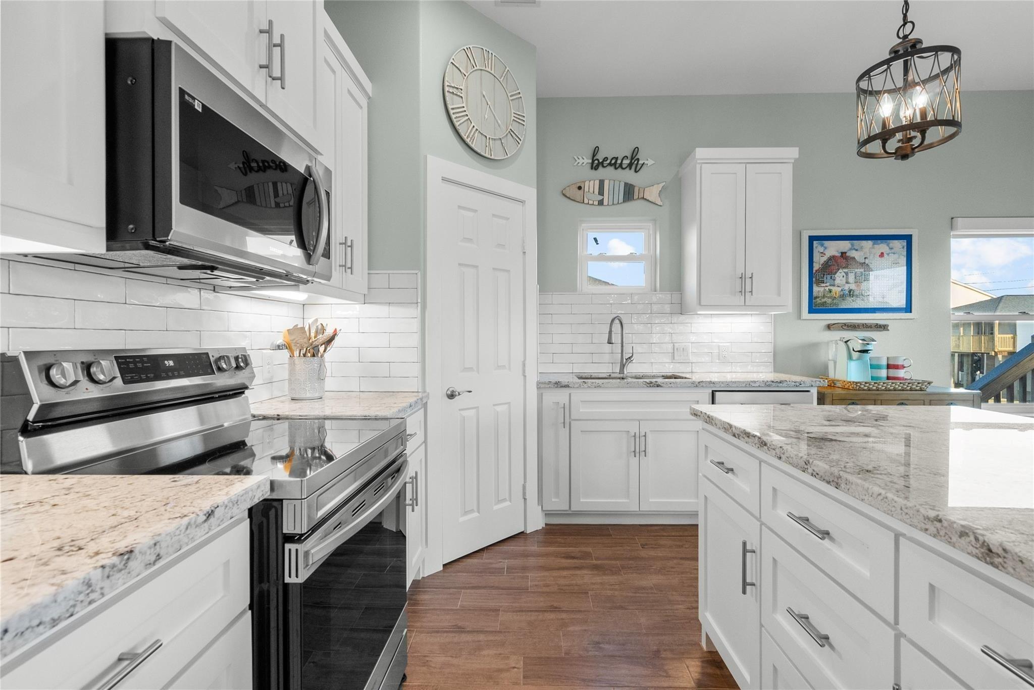 22318 Vista Del Mar