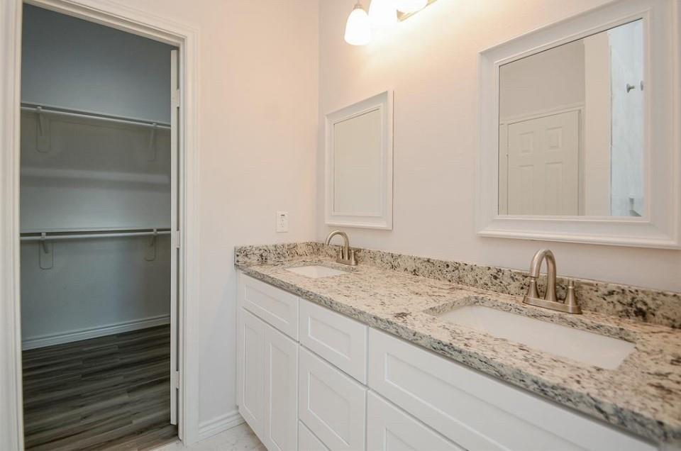 2352 Cedar Place Drive