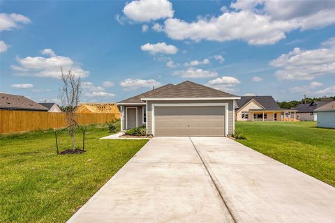 Photo of 18739 Barrichello Drive, Conroe, TX 77306 (MLS # 36291390) Photo of 18739 Barrichello Drive, Conroe, TX 77306 (MLS # 36291390)