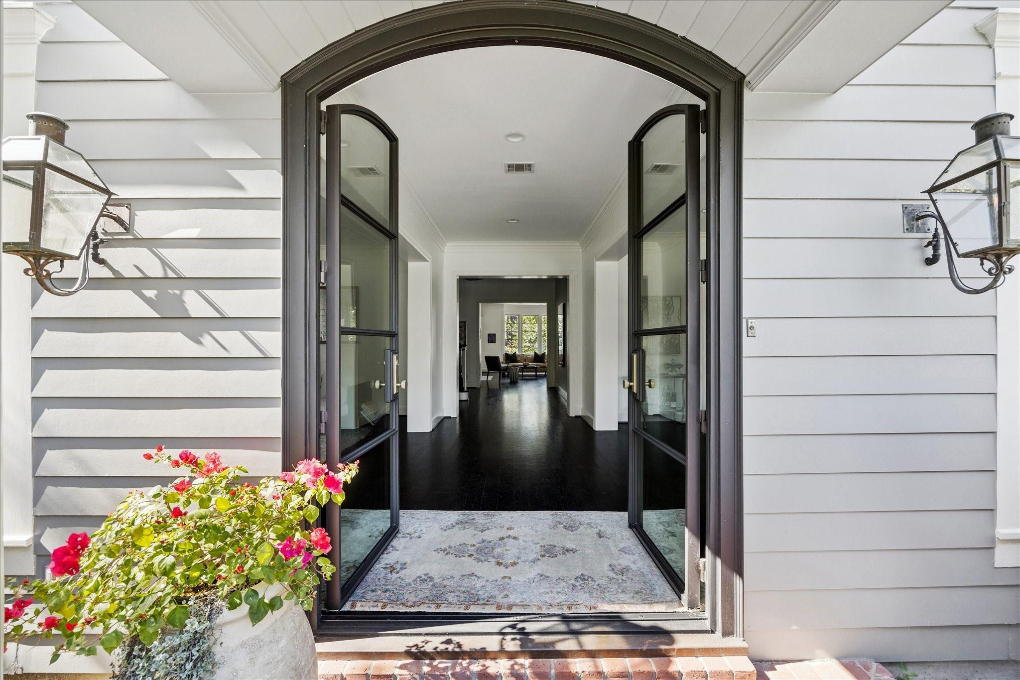 2 Blalock Pines Court