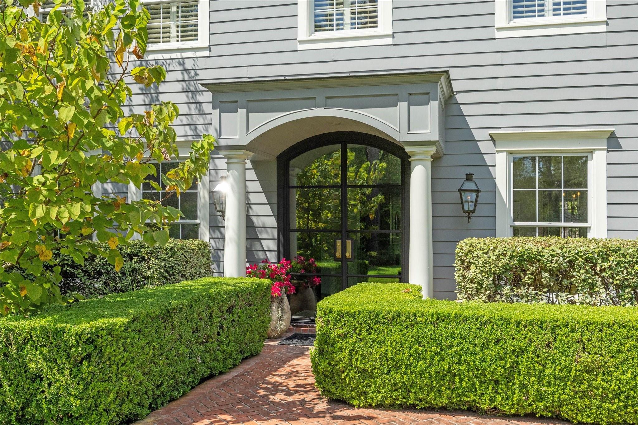 2 Blalock Pines Court