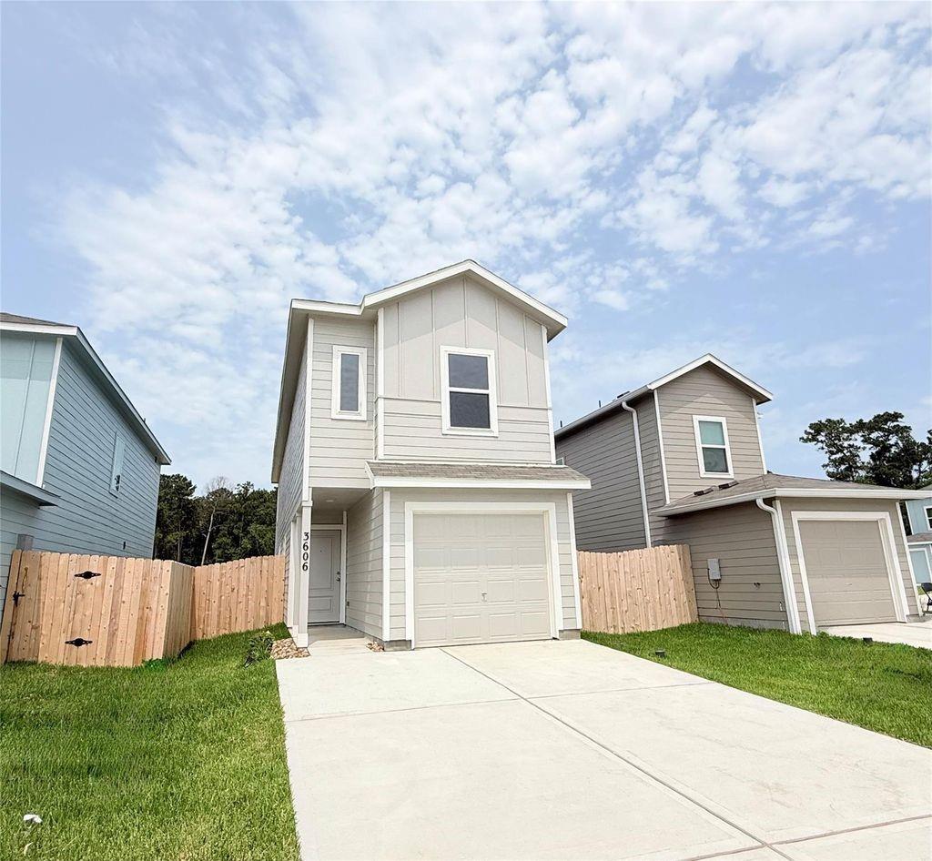 Photo of 3606 Duplet Avenue, Conroe, TX 77306 (MLS # 31425490)