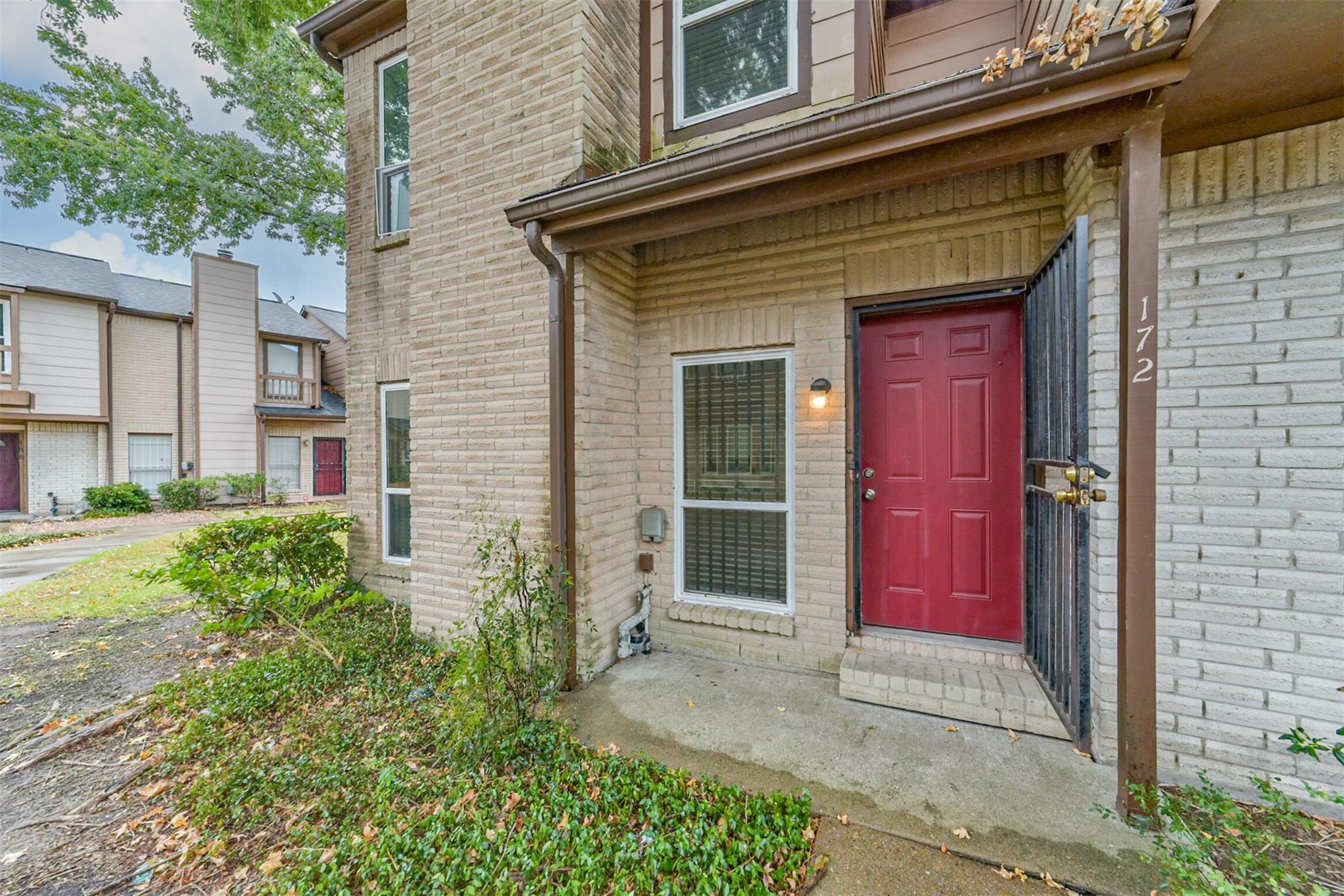 12500 Brookglade Circle 172