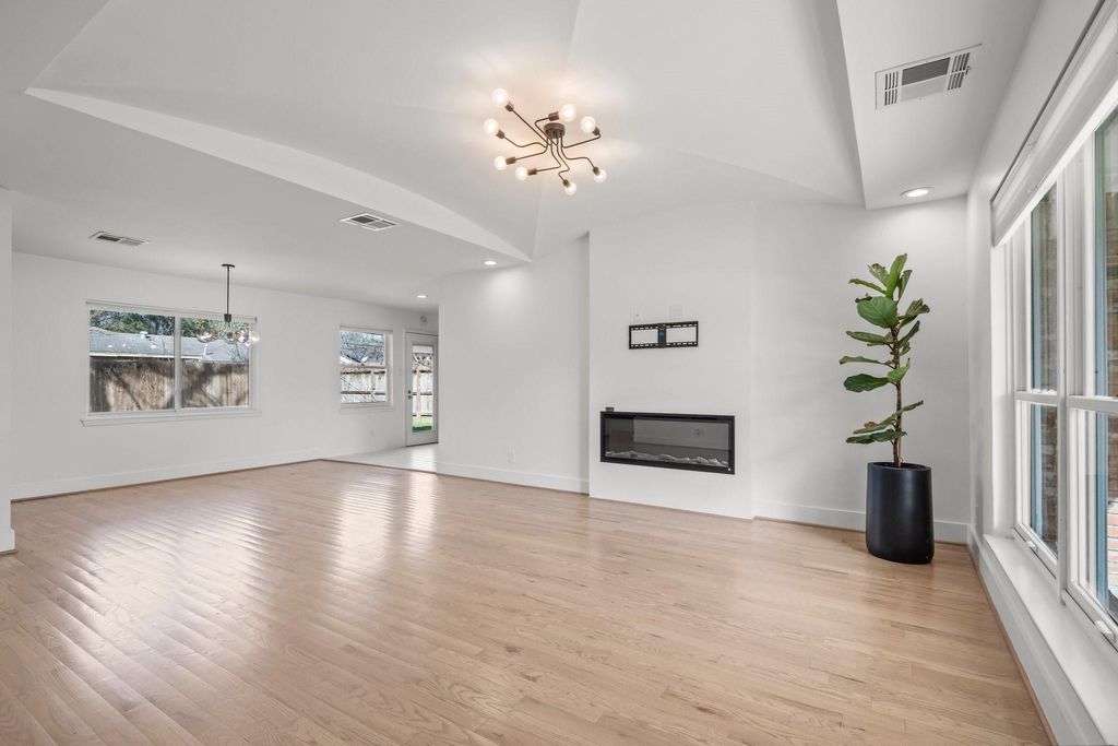 Photo of 2005 Sedgie Drive, Houston, TX 77080 (MLS # 43717991)