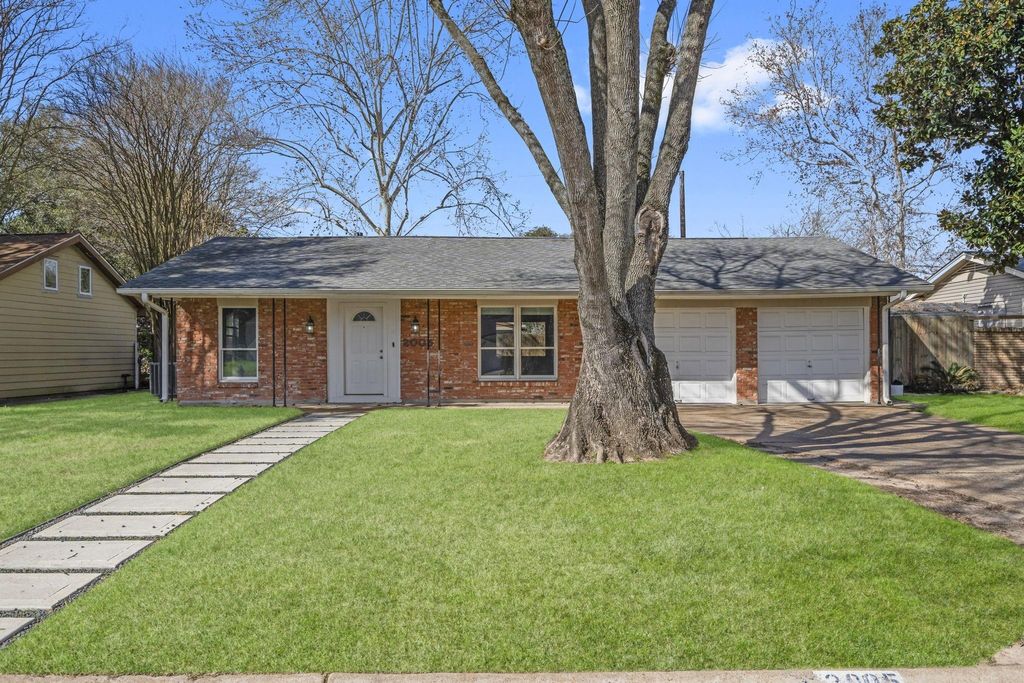 Photo of 2005 Sedgie Drive, Houston, TX 77080 (MLS # 43717991)