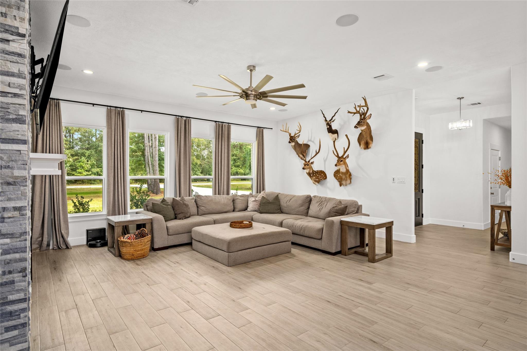 21206 Peach Wood