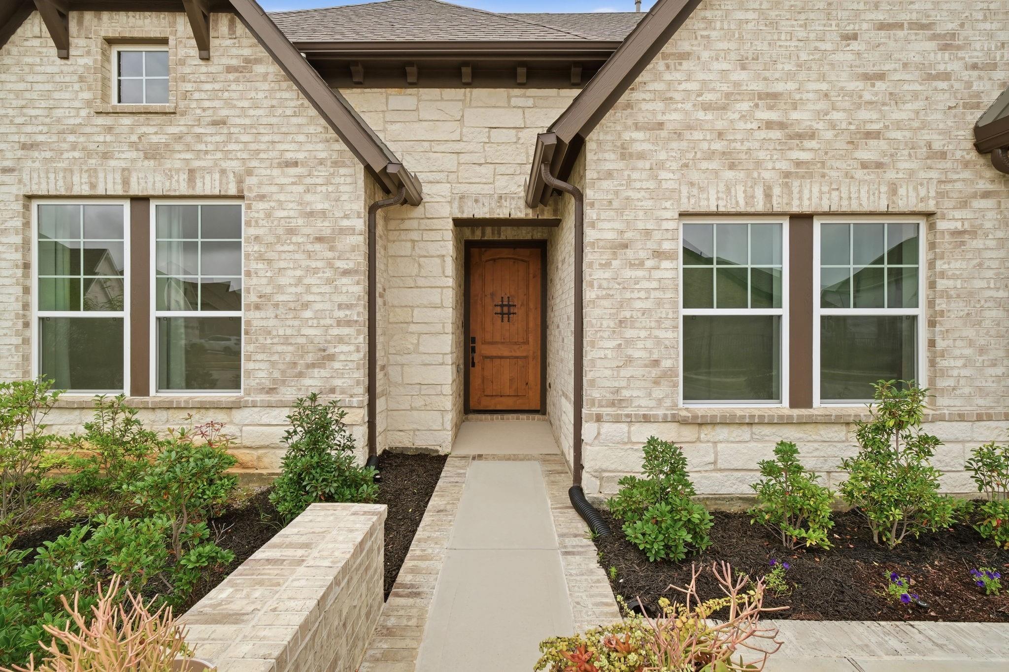 22214 Bushy Matgrass Lane
