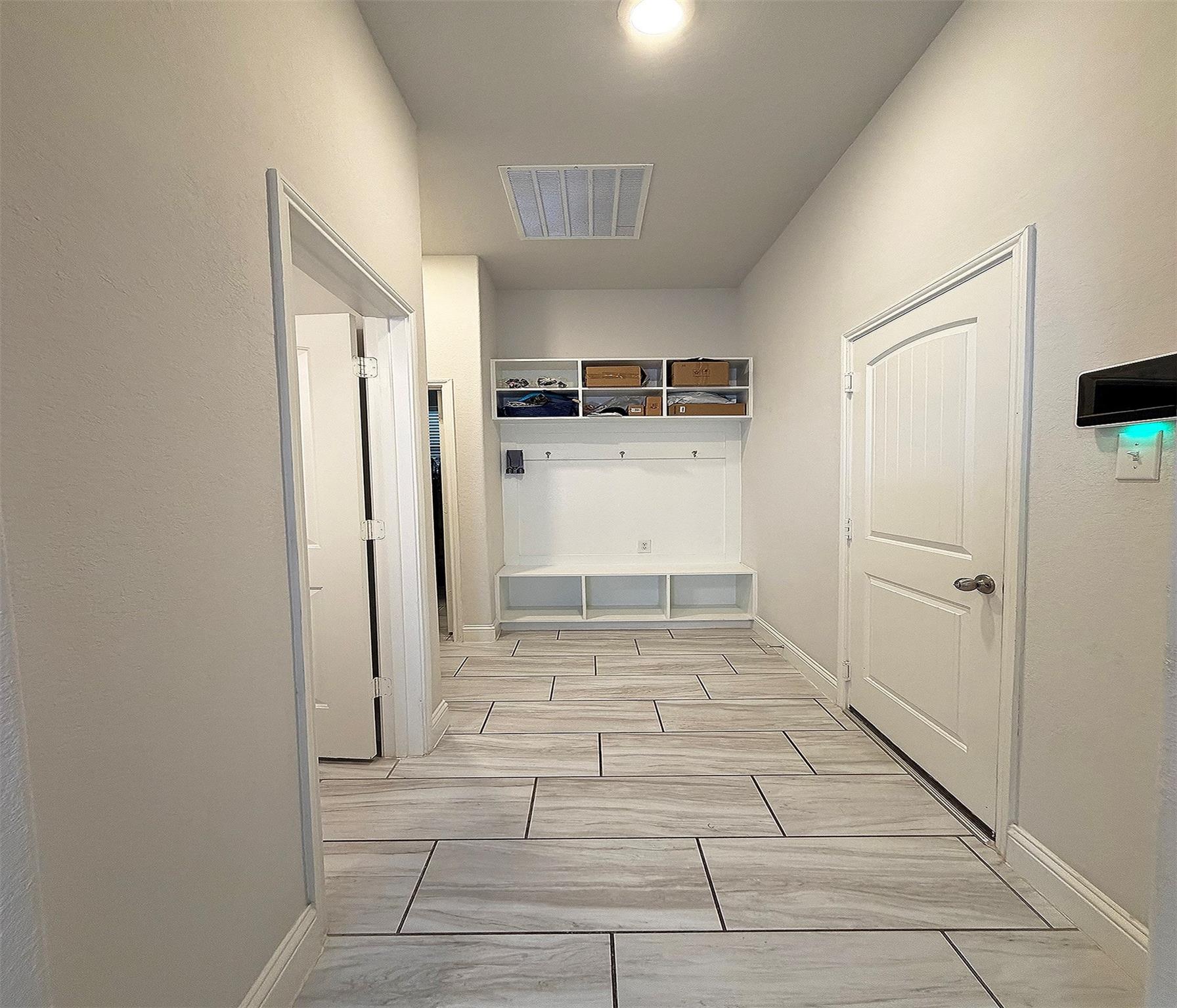 2001 Sadtler Ridge Circle