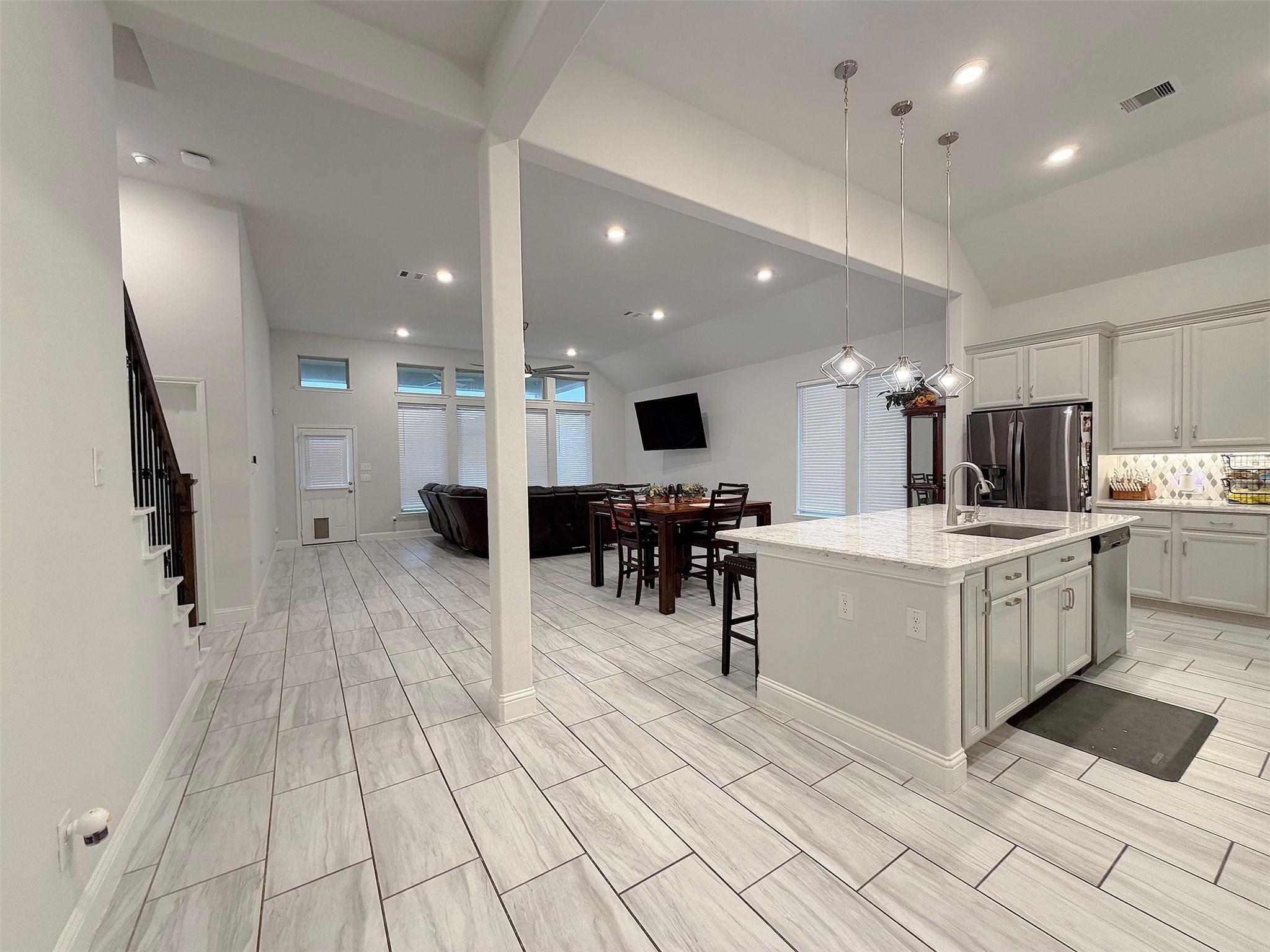 2001 Sadtler Ridge Circle