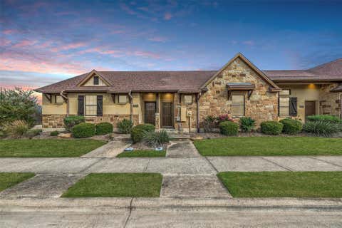 Townhouse For Sale - 3350 General Parkway<br/> College Station, TX 77845