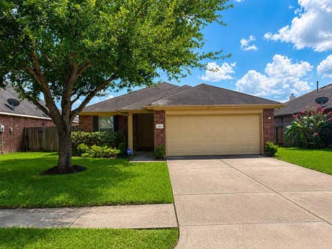 Photo of 102 San Simeon Drive, Manvel, TX 77578 (MLS # 19349255)