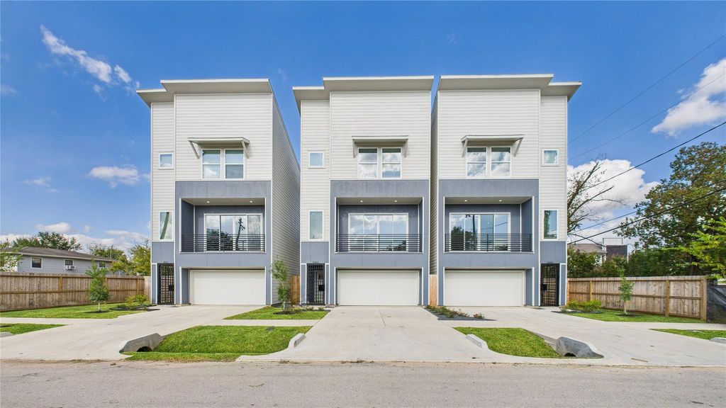 Photo of 3411 Daphne Street, Houston, TX 77021 (MLS # 91172567)