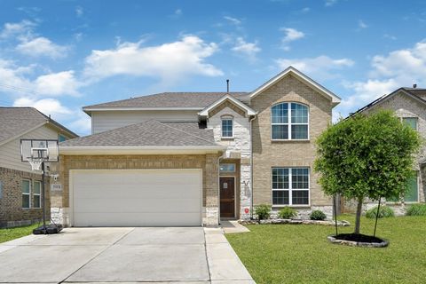 Photo of 5304 Cascade Court, Alvin, TX 77511 (MLS # 96776058)