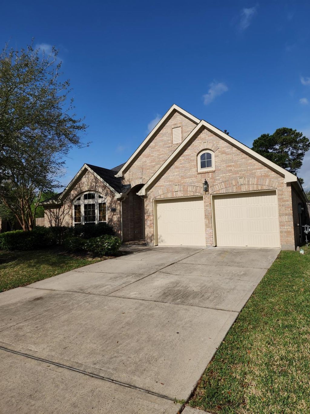 Photo of 16331 Gentle Slope Lane, Houston, TX 77044 (MLS # 80888605)