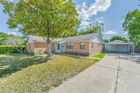 5323 Knotty Oaks Trail Houston TX 77045