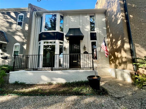 Photo of 7504 Olympia Drive, Houston, TX 77063 (MLS # 52510812)