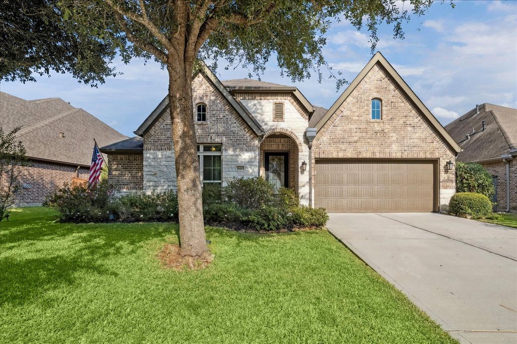Photo of 18415 Hounds Lake Drive, New Caney, TX 77357 (MLS # 25917631)