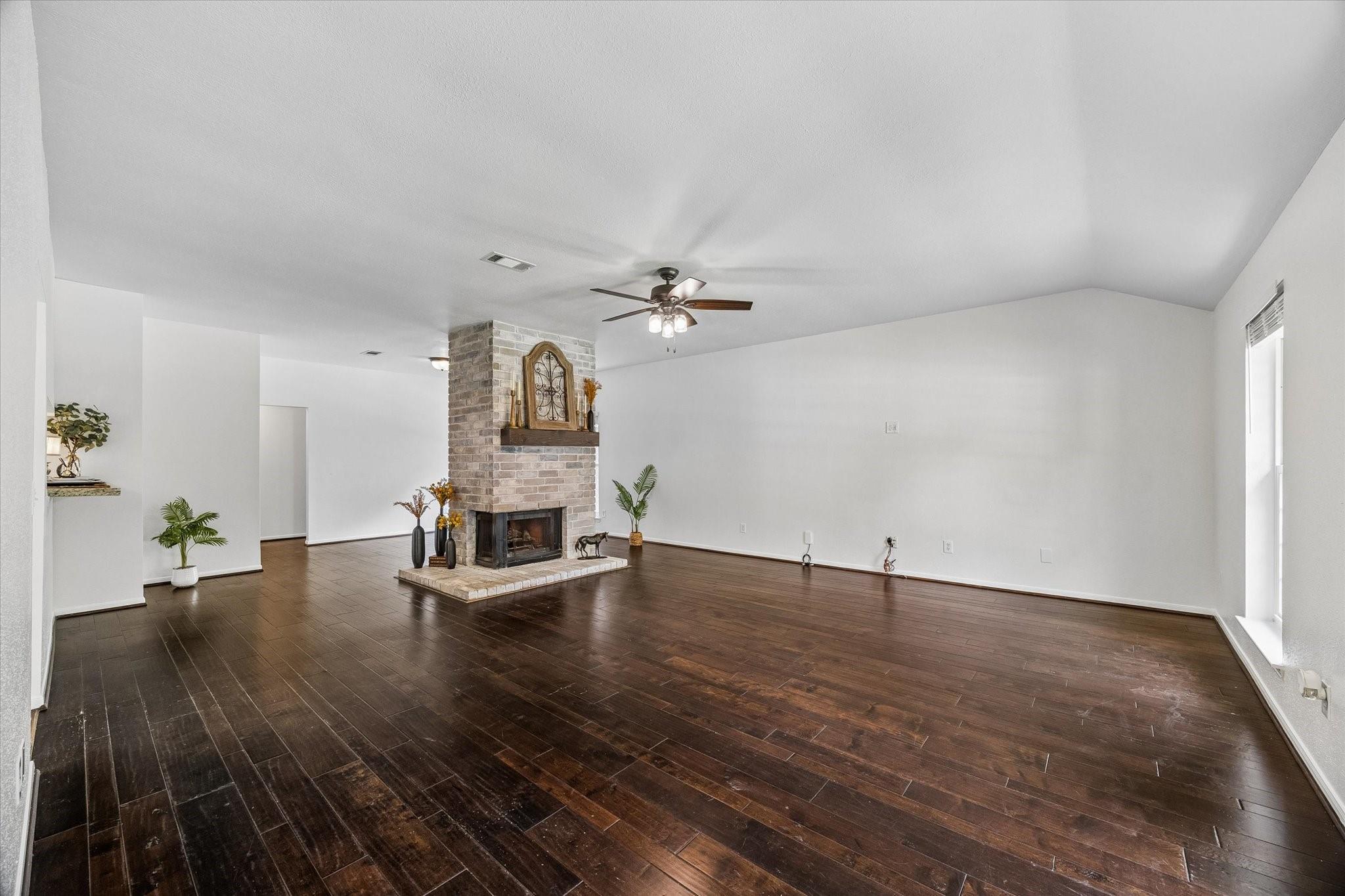 6 Cottage Grove Place