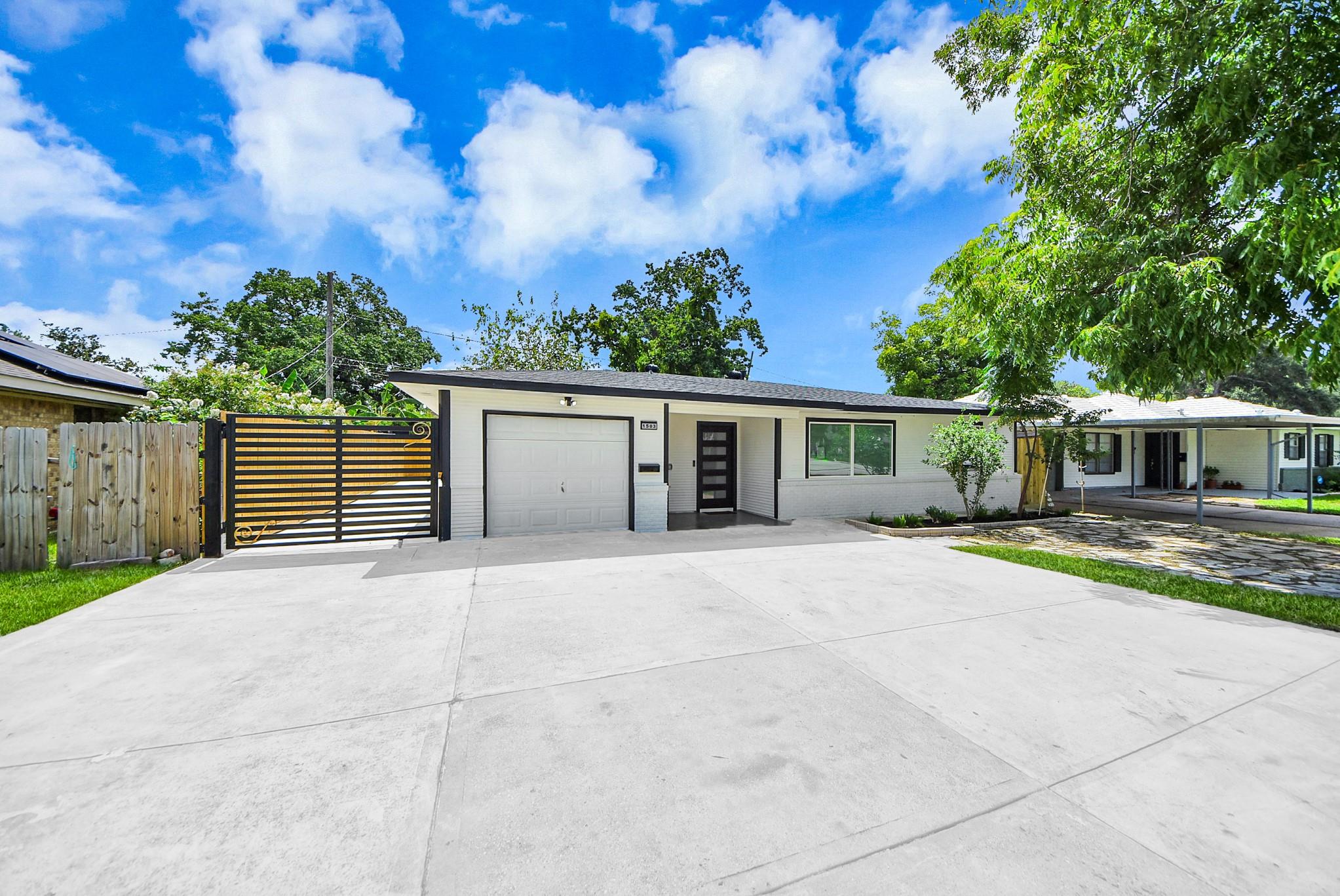 1503 Locklaine Drive