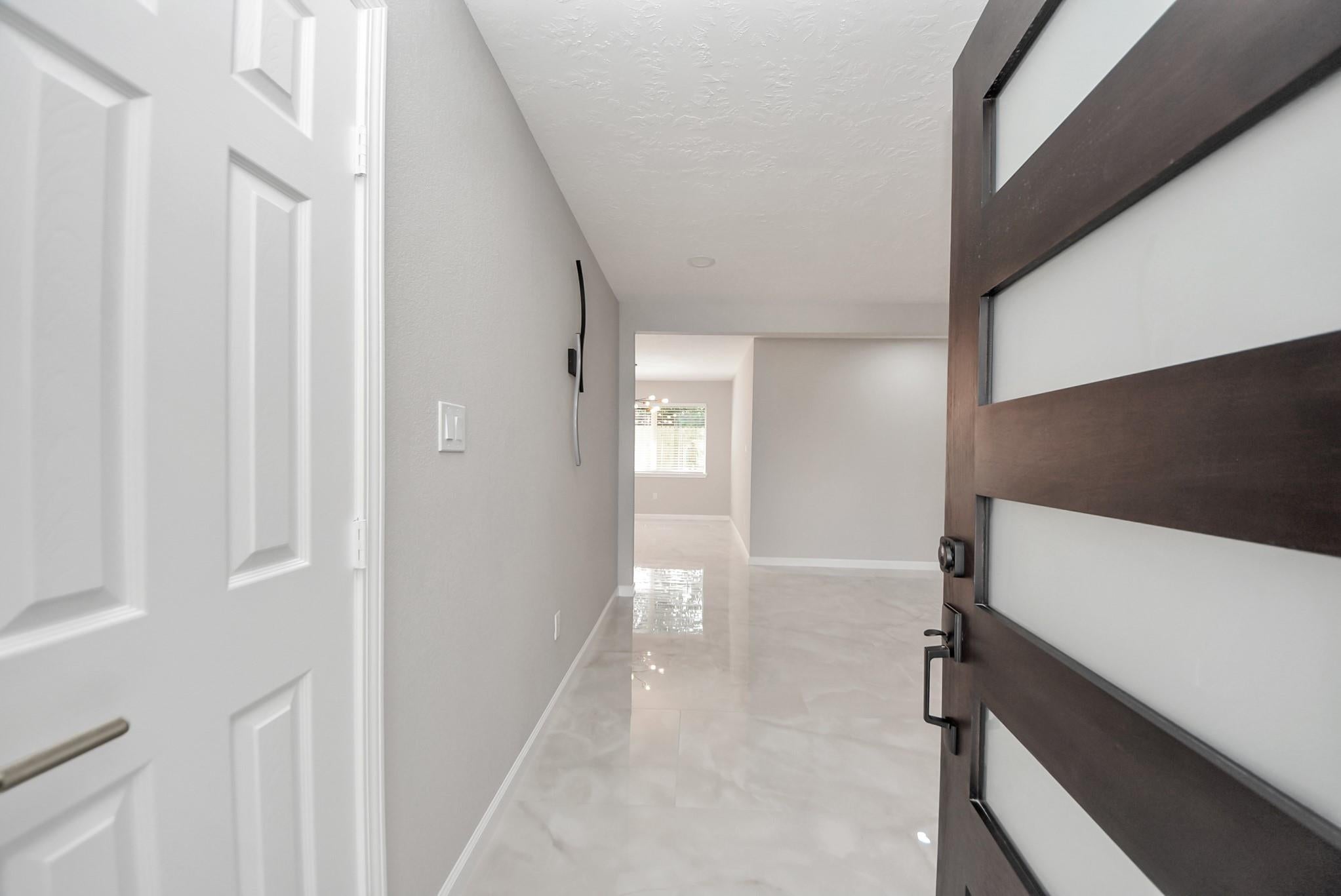 1503 Locklaine Drive