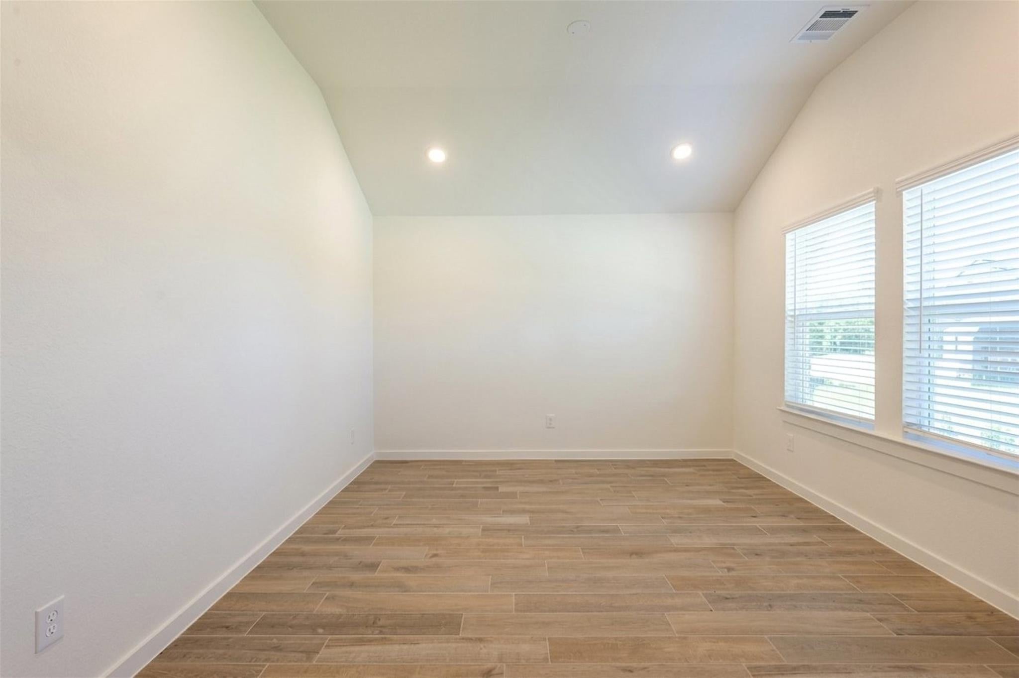 8331 Amethyst Valley Lane