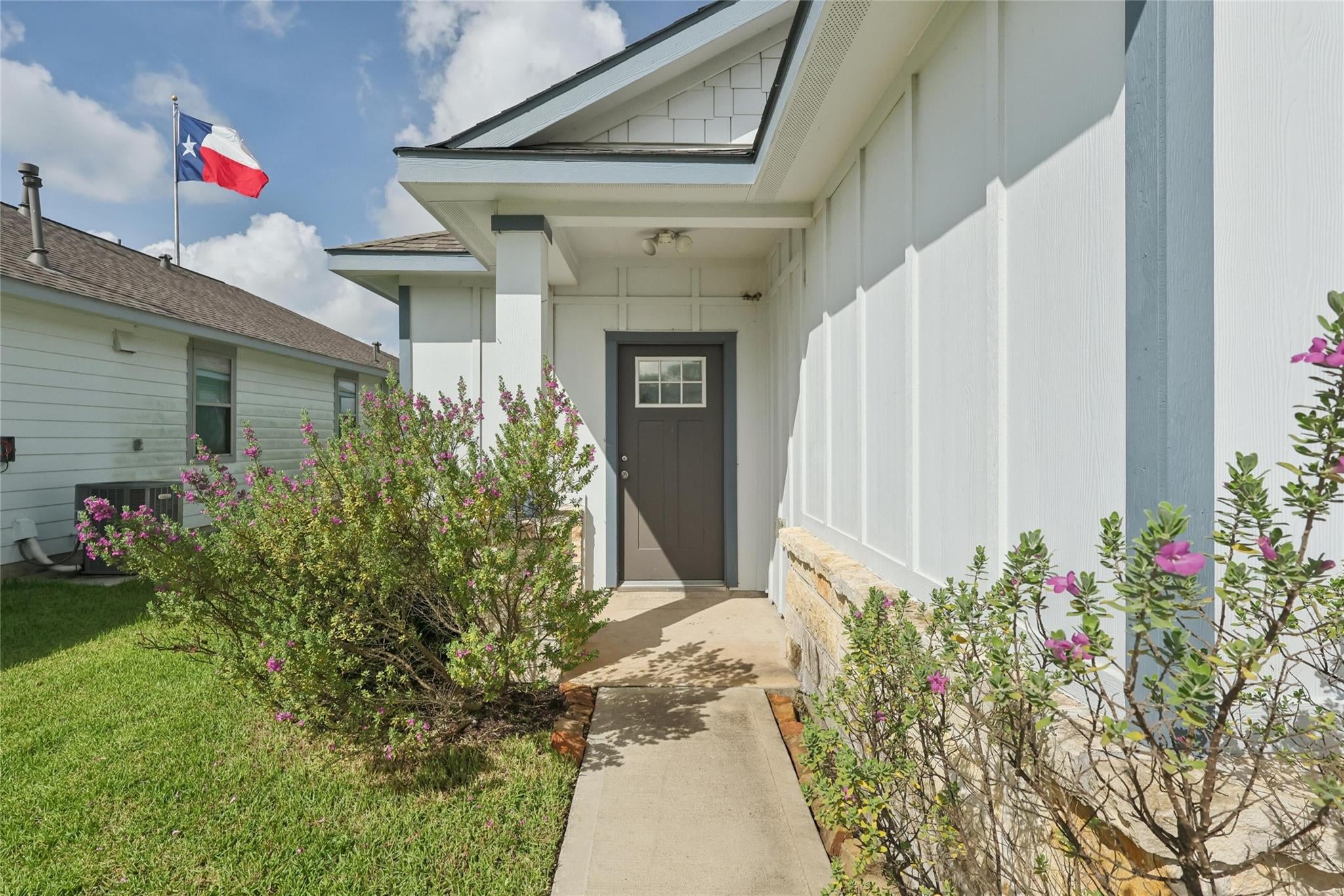 111 Tejas Village Parkway