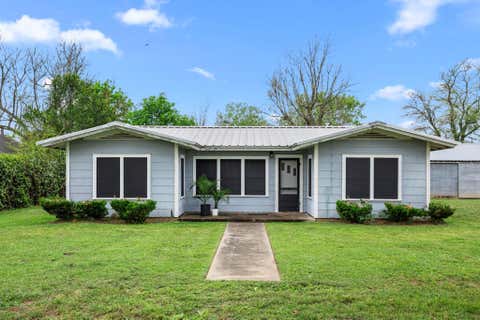 Homes For Sale - 209 3rd Avenue<br/> Columbus, TX 78934