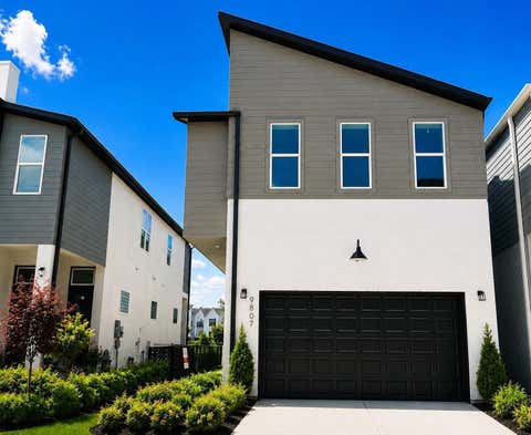 Photo of 9807 Hope Harbor Lane, Houston, TX 77080 (MLS # 51929385)