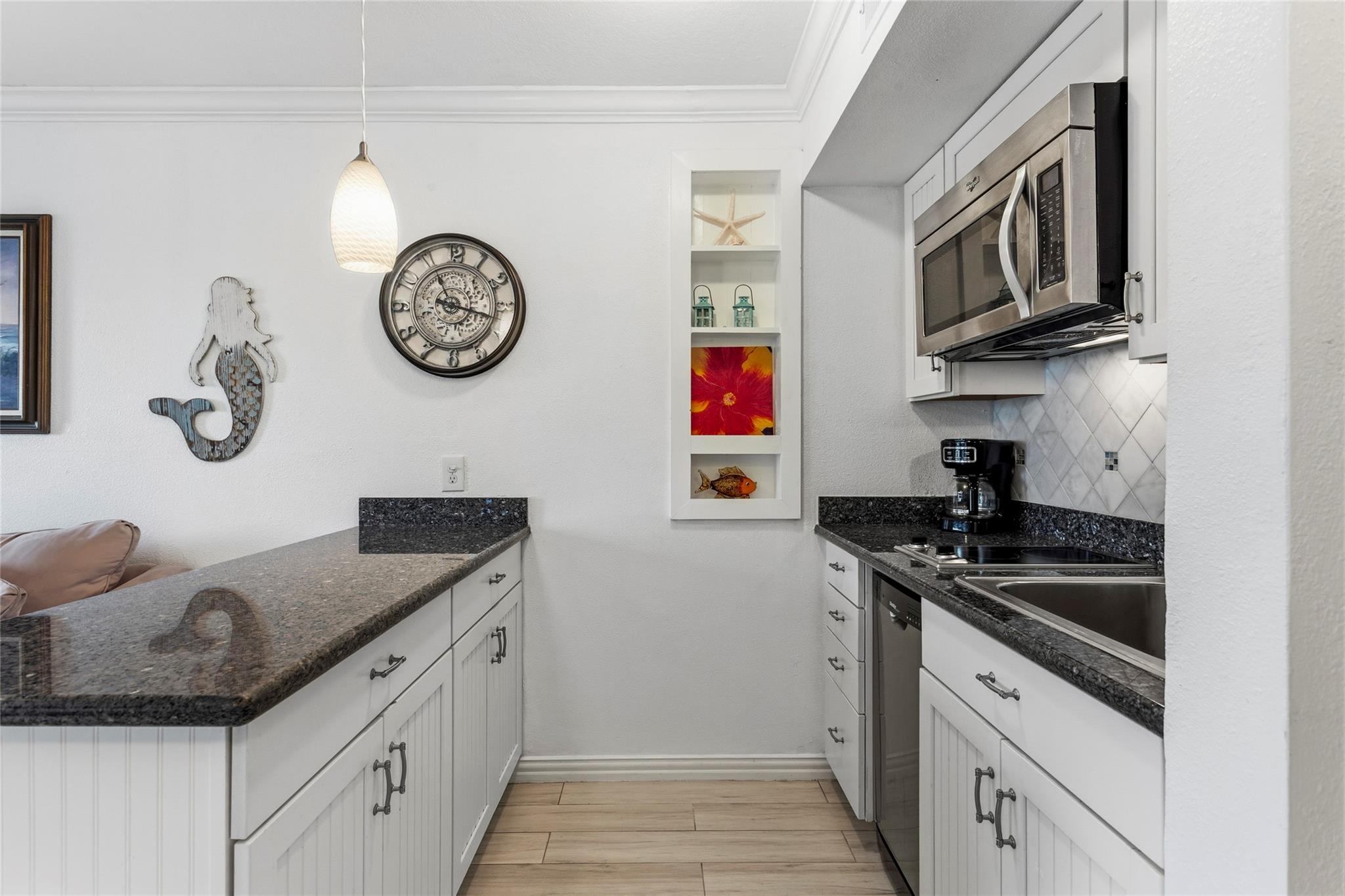 6300 Seawall Boulevard 3105
