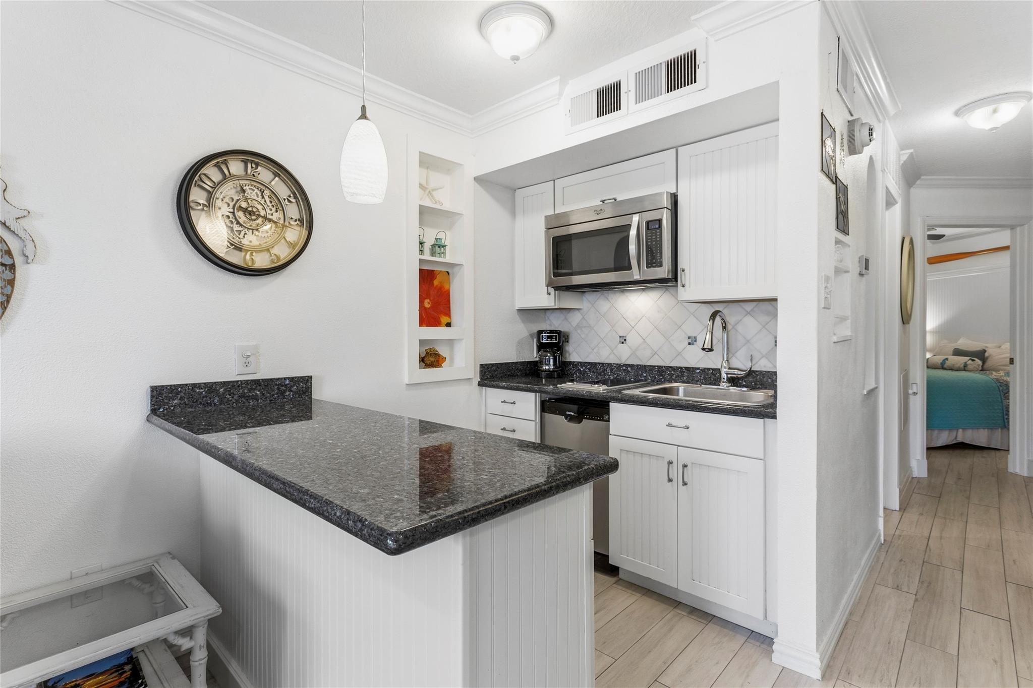 6300 Seawall Boulevard 3105