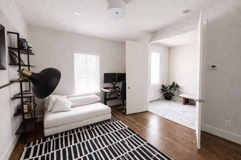 Tiny photo for 2318 Hutchins Street, Houston, TX 77004 (MLS # 5662618)