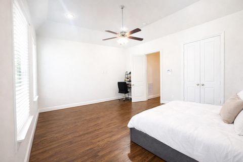 Tiny photo for 2318 Hutchins Street, Houston, TX 77004 (MLS # 5662618)