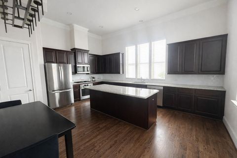 Tiny photo for 2318 Hutchins Street, Houston, TX 77004 (MLS # 5662618)