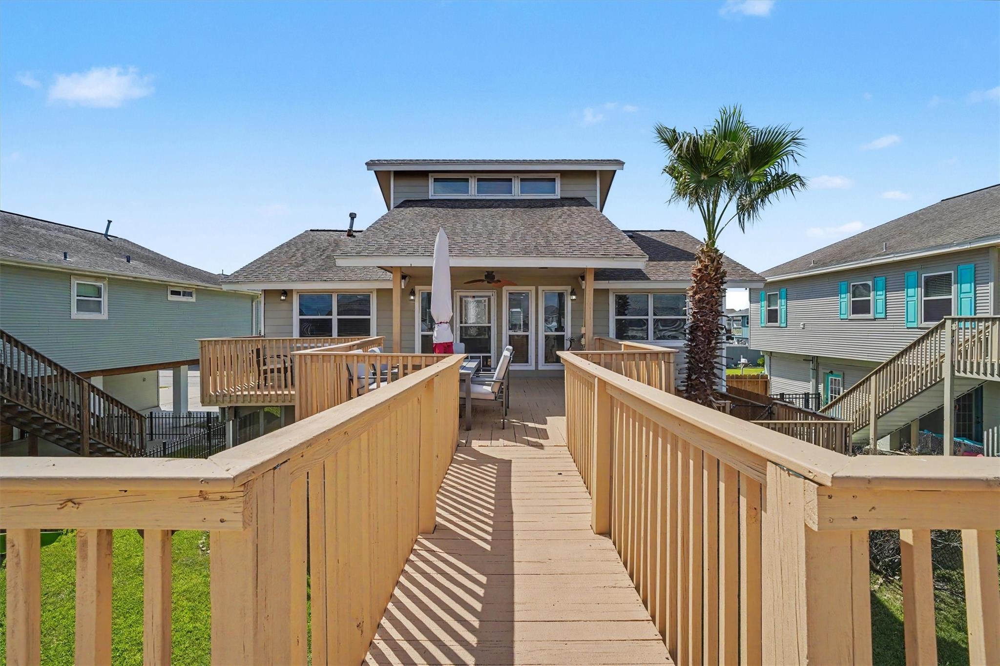 1016 Redfish Street