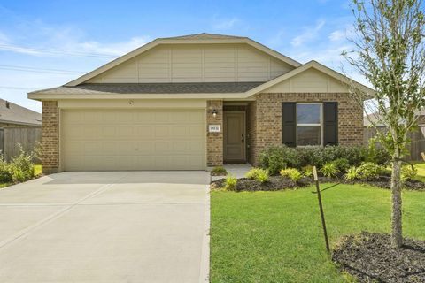 Photo of 9931 Cliffside Ridge Drive, Baytown, TX 77521 (MLS # 61483772)