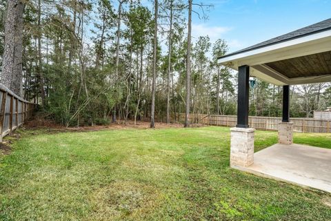 Tiny photo for 245 E Blue Heron Drive, Montgomery, TX 77316 (MLS # 60007727)