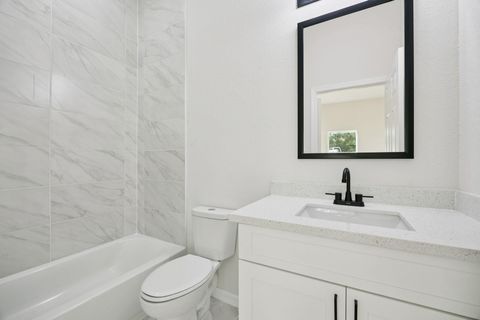 Tiny photo for 301 Cartersville Street #B, Houston, TX 77029 (MLS # 70125095)